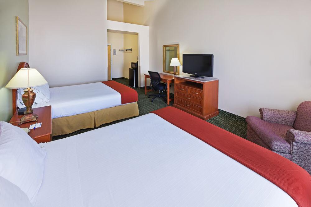 Four Points By Sheraton Dallas Arlington Entertainment District מראה חיצוני תמונה