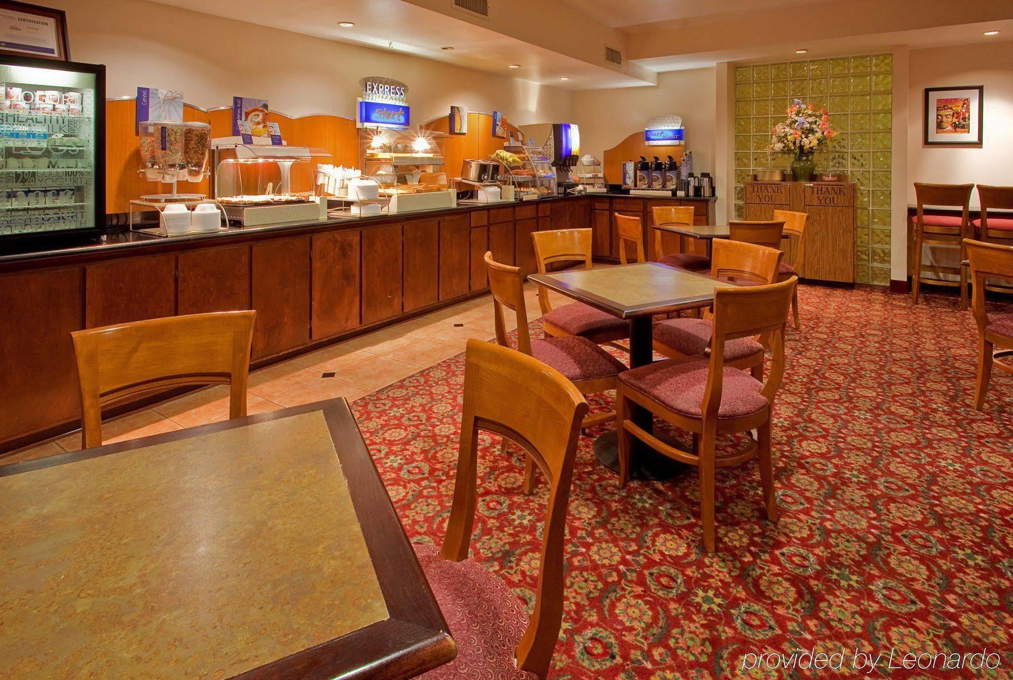 Four Points By Sheraton Dallas Arlington Entertainment District מסעדה תמונה