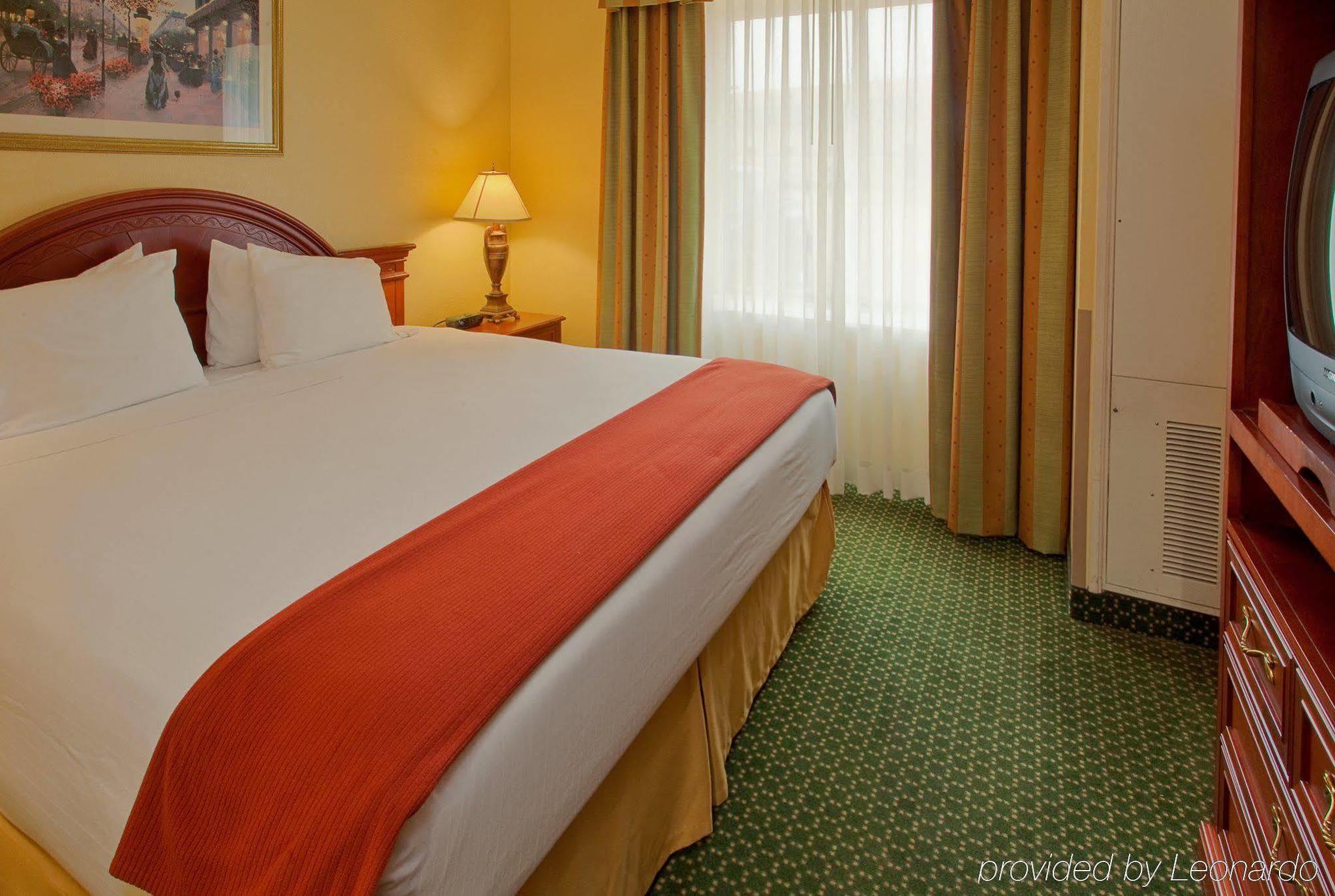 Four Points By Sheraton Dallas Arlington Entertainment District חדר תמונה
