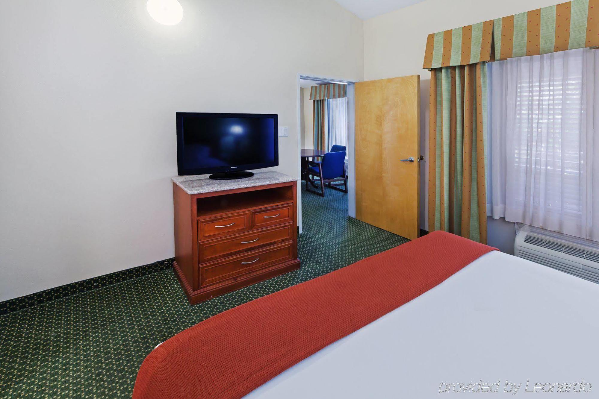 Four Points By Sheraton Dallas Arlington Entertainment District מראה חיצוני תמונה